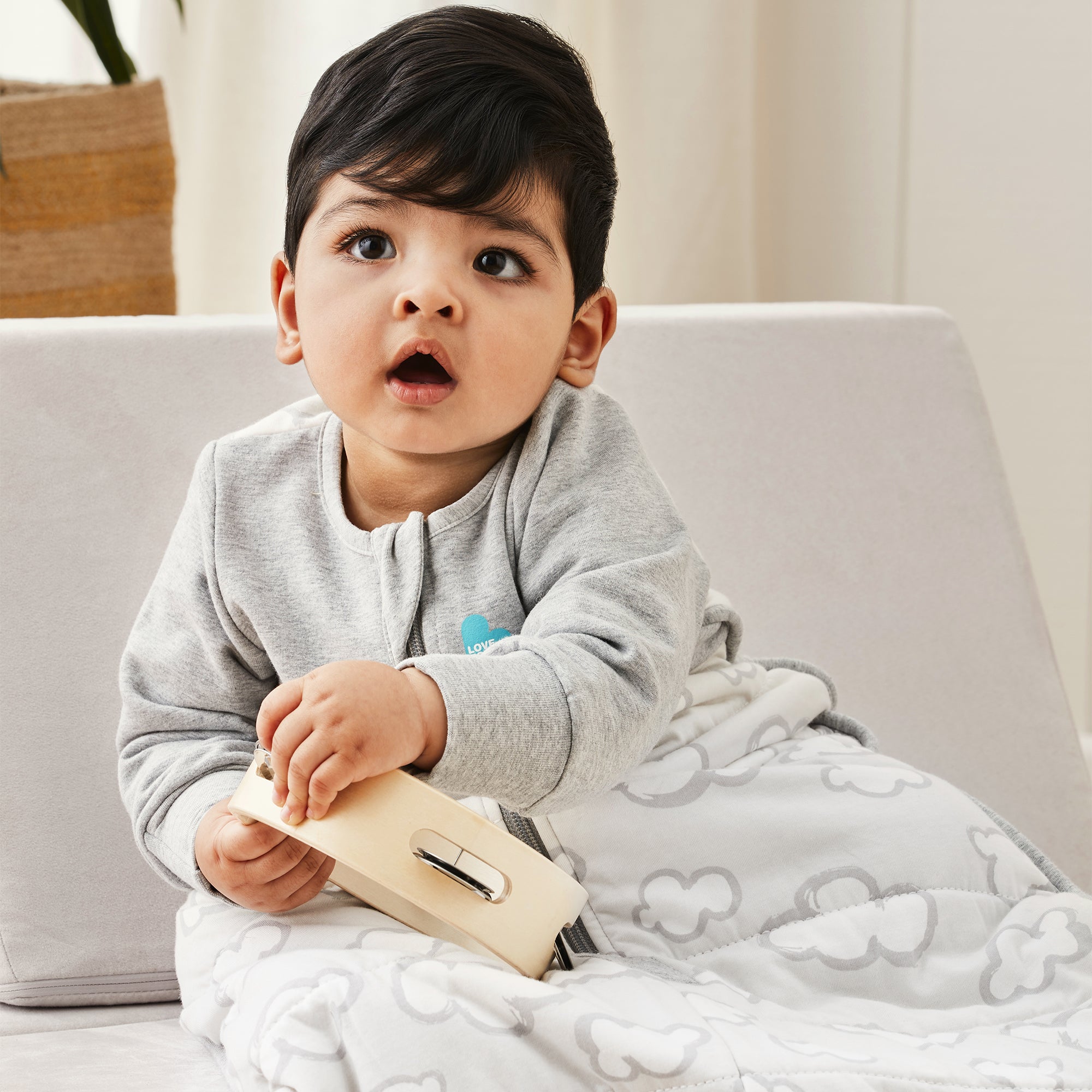 A New Parents Guide To Baby Sleeping Bags Love To Dream NZ a-new-parents-guide-to-baby-sleeping-bags-love-to-dream-nz