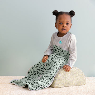 Sleep Bag Organic Long Sleeves 1.0 TOG - Animal Olive - Love to Dream™ NZ 