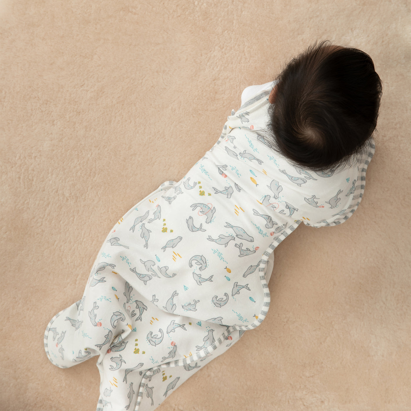 Swaddle Up™ Transition Bag Designer 1.0 TOG - Seal Show - Love to Dream™ NZ 