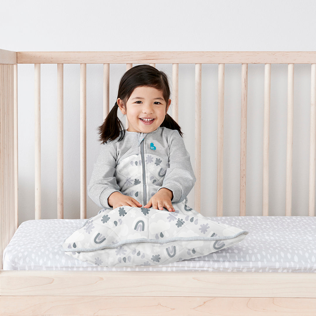 Our 2.5 TOG Love to Dream Sleep Bag™ is the perfect wearable blanket to keep your toddler warm in winter – designed to eliminate the need for loose blankets in the cot & ensure a more comfortable & safe sleep, day or night.