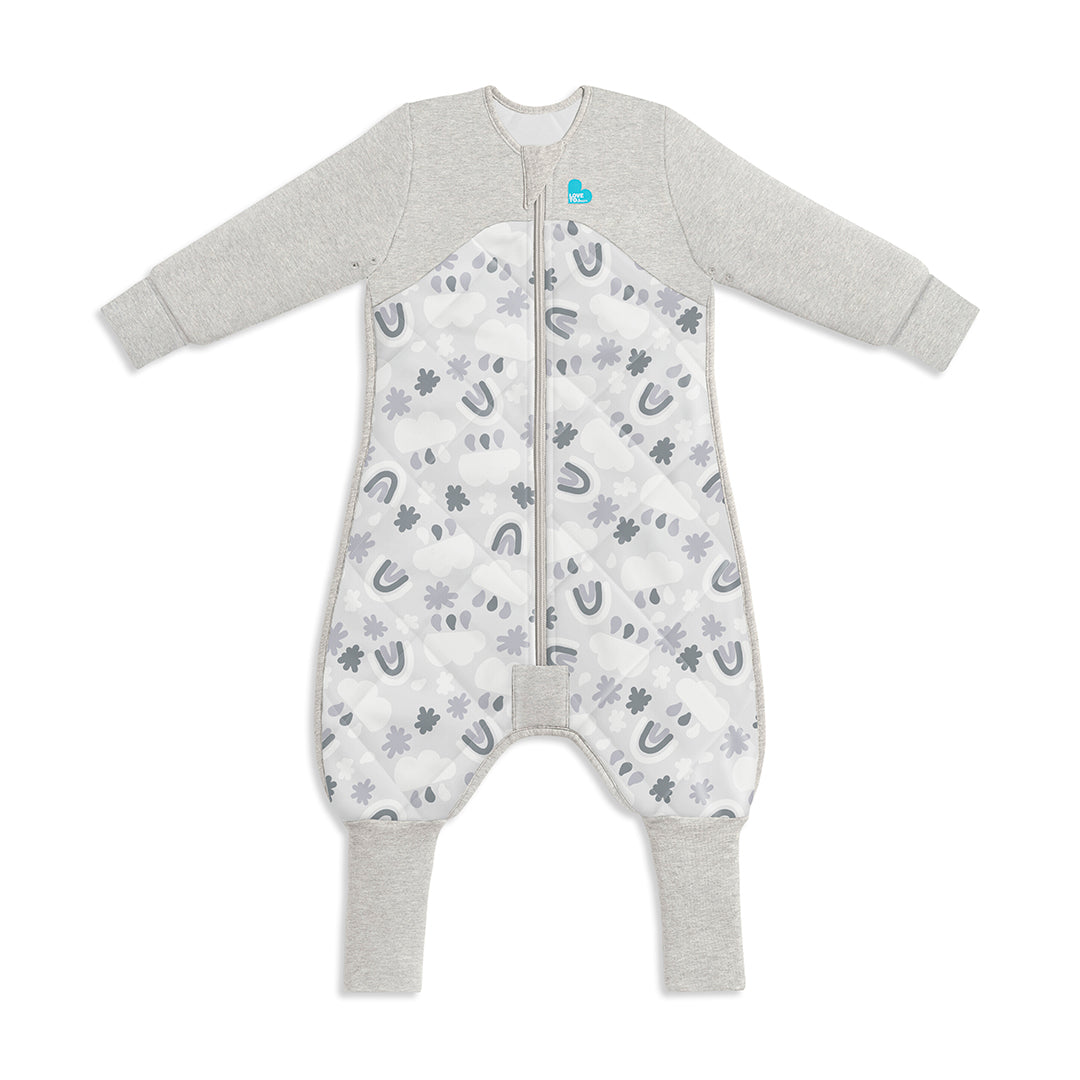 Our premium Love to Dream Sleep Suit™ is a versatile “all-in-one” wearable blanket, made with ultra-soft & high-quality organic cotton. The 2.5 TOG quilted blanket is designed to keep little ones warm, whilst the built-in legs provide freedom of movement for morning & night play – perfect for little wrigglers.