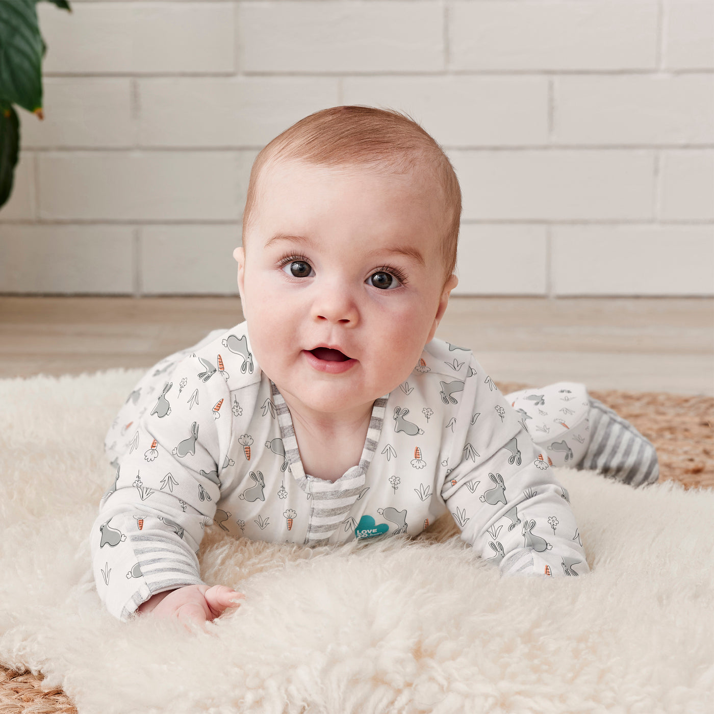 The Love To Dream™ Romper has been designed for all day comfort through sleep & play. With enclosed feet and convertible sleeves, this onesie style romper is perfect on its own, or for layering under Love To Dream™ sleepwear. Online exclusive range.