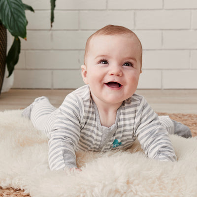 The Love To Dream™ Romper has been designed for all day comfort through sleep & play. With enclosed feet and convertible sleeves, this onesie style romper is perfect on its own, or for layering under Love To Dream™ sleepwear. Online exclusive range.